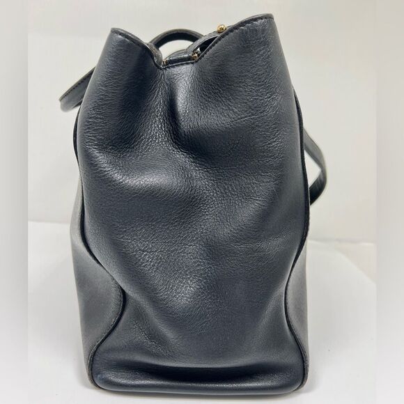 Fendi Black Leather Tote Bag - Picture 3 of 16